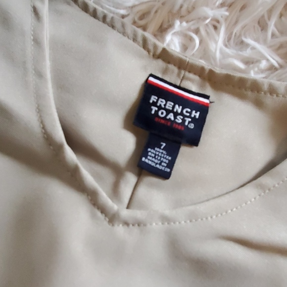 Uniform - Picture 3 of 4